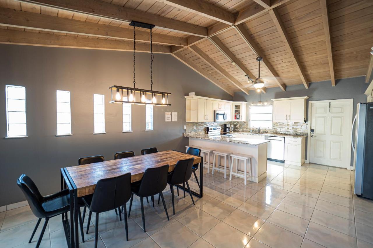 Vila Newly Renovated 3Br2Ba Duplex With Private Dock Key Colony Beach Exteriér fotografie