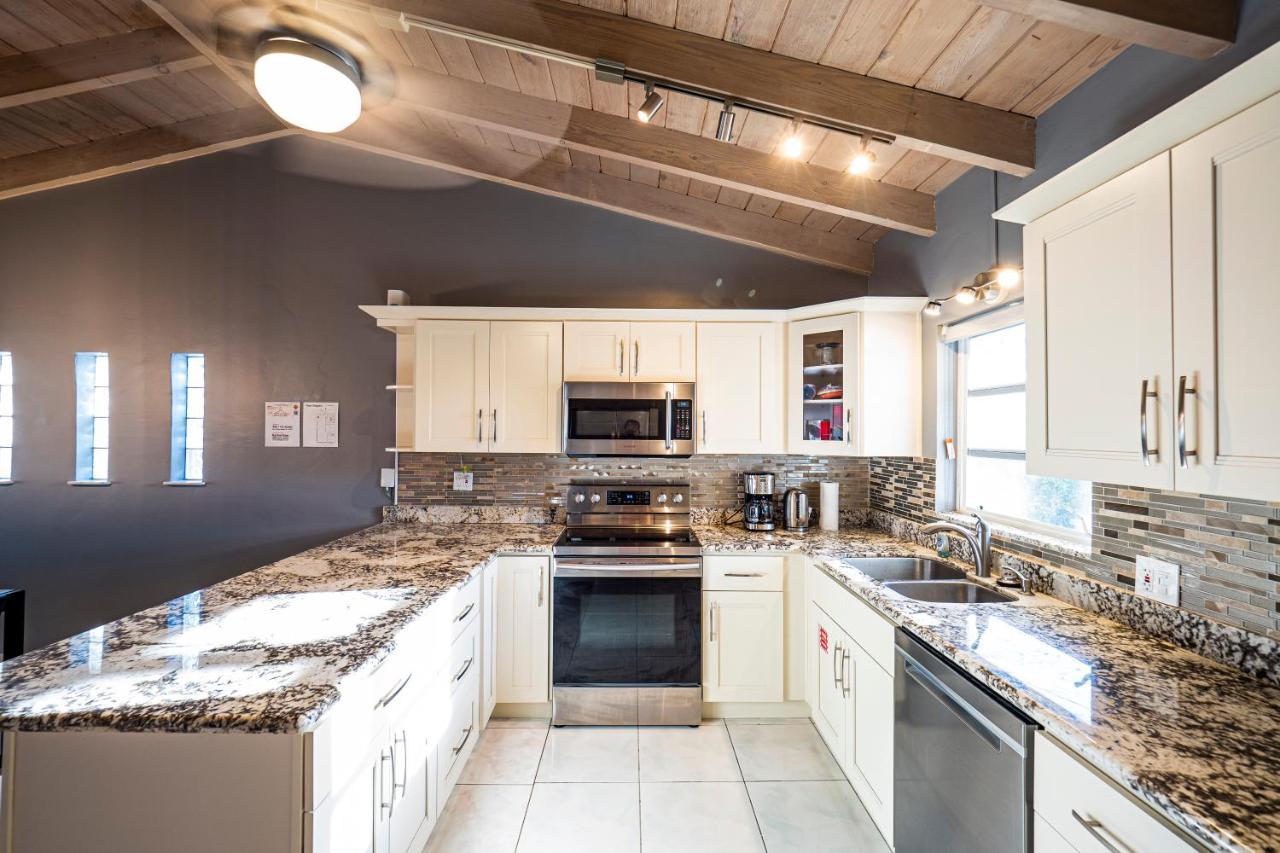 Vila Newly Renovated 3Br2Ba Duplex With Private Dock Key Colony Beach Exteriér fotografie