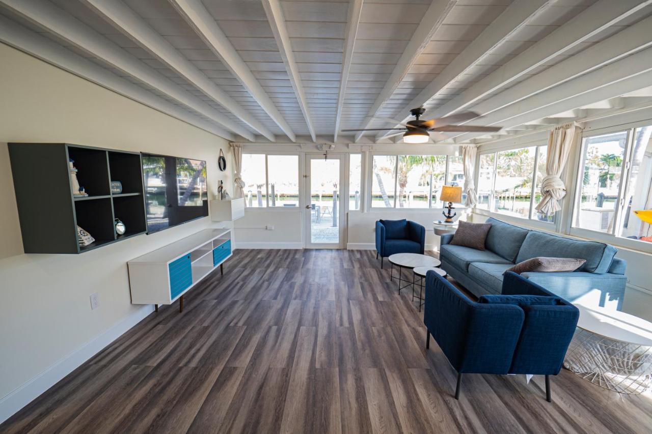 Vila Newly Renovated 3Br2Ba Duplex With Private Dock Key Colony Beach Exteriér fotografie